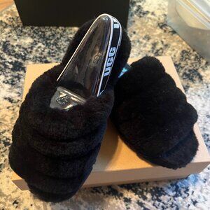 Women's UGG Black Fluff Yea Slipper/Sandals